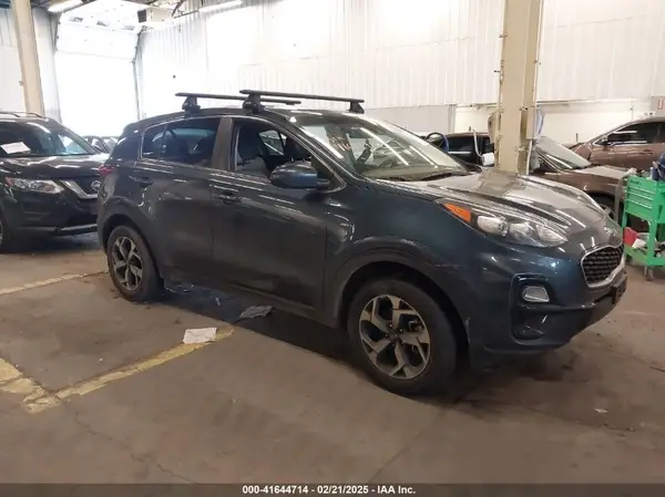 KNDPMCAC6M7913730 2021 KIA SPORTAGE - Image 1