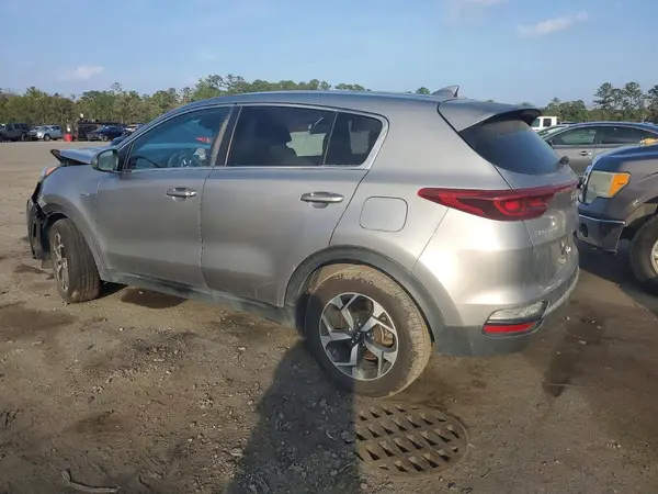 KNDPMCAC6M7928261 2021 KIA SPORTAGE - Image 2