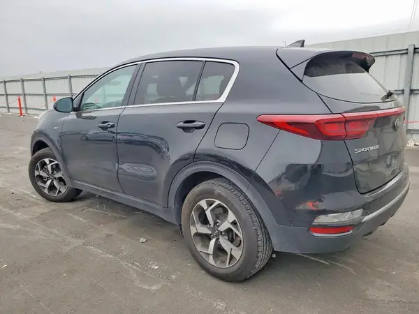 KNDPMCAC6M7938742 2021 KIA SPORTAGE - Image 2