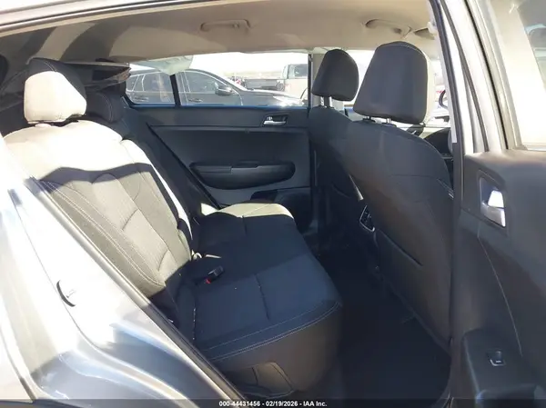 KNDPMCAC6M7939373 2021 KIA SPORTAGE - Image 8