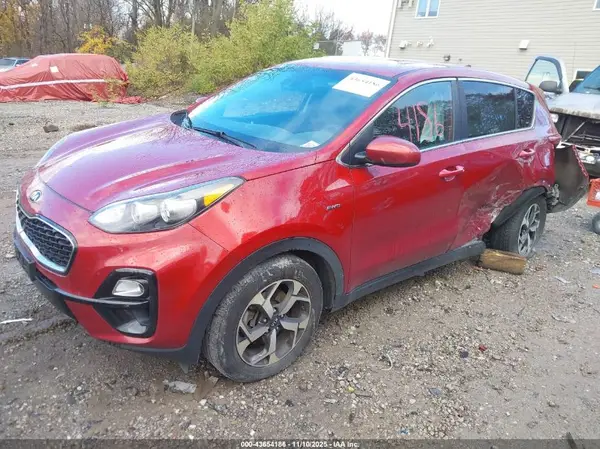 KNDPMCAC6N7009216 2022 KIA SPORTAGE - Image 2