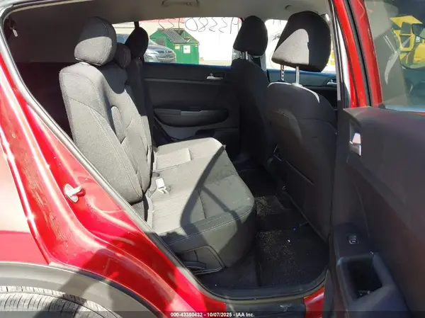 KNDPMCAC6N7010544 2022 KIA SPORTAGE - Image 8