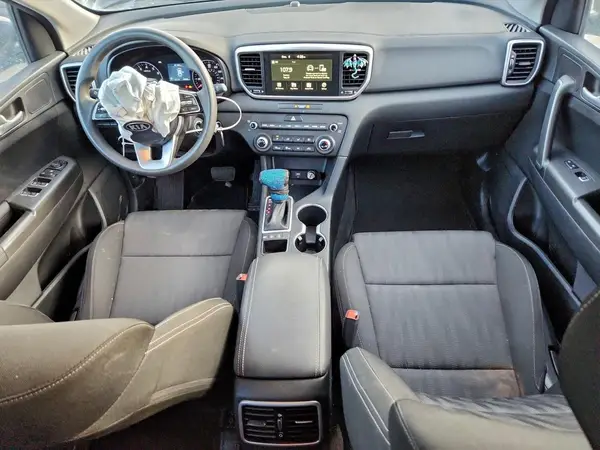 KNDPMCAC6N7011127 2022 KIA SPORTAGE - Image 8
