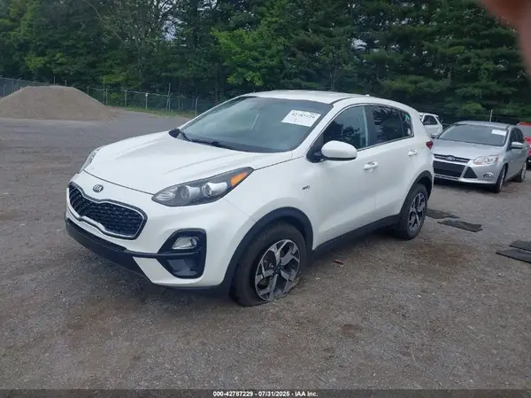 KNDPMCAC6N7018143 2022 KIA SPORTAGE - Image 2