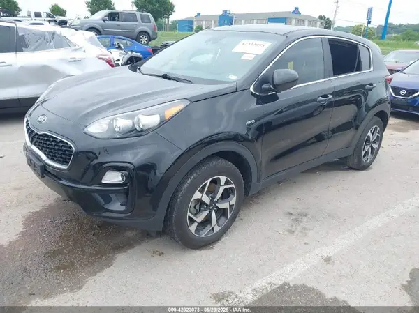 KNDPMCAC6N7019776 2022 KIA SPORTAGE - Image 2