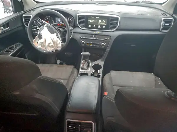 KNDPMCAC6N7025030 2022 KIA SPORTAGE - Image 8
