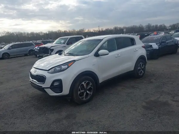 KNDPMCAC6N7952769 2022 KIA SPORTAGE - Image 2