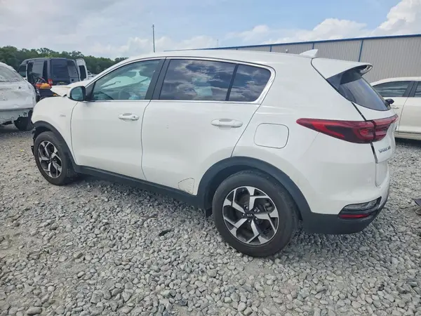 KNDPMCAC6N7959575 2022 KIA SPORTAGE - Image 2