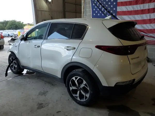 KNDPMCAC6N7960872 2022 KIA SPORTAGE - Image 2
