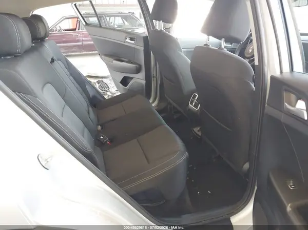 KNDPMCAC6N7963965 2022 KIA SPORTAGE - Image 8