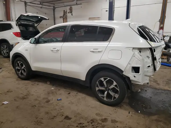 KNDPMCAC6N7966669 2022 KIA SPORTAGE - Image 2