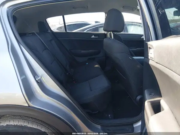 KNDPMCAC6N7969877 2022 KIA SPORTAGE - Image 8