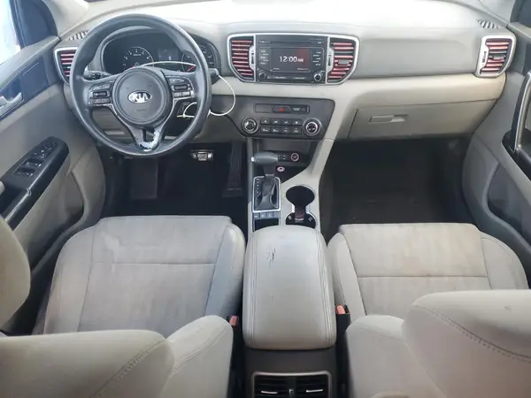 KNDPMCAC7H7037532 2017 KIA SPORTAGE - Image 8