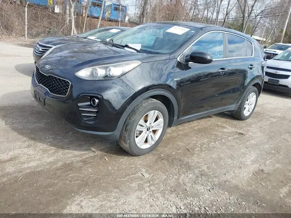 KNDPMCAC7H7041533 2017 KIA SPORTAGE - Image 2