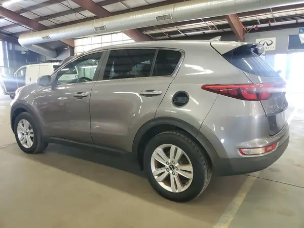 KNDPMCAC7H7041872 2017 KIA SPORTAGE - Image 2