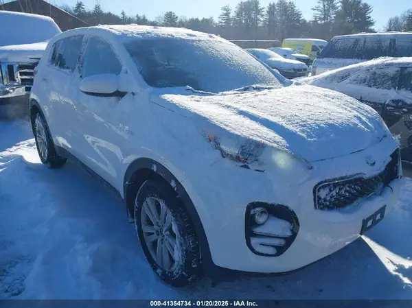 KNDPMCAC7H7044027 2017 KIA SPORTAGE - Image 1
