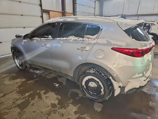 KNDPMCAC7H7044819 2017 KIA SPORTAGE - Image 2