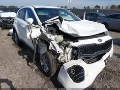 KNDPMCAC7H7110303 2017 KIA SPORTAGE