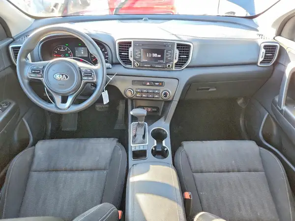 KNDPMCAC7H7112374 2017 KIA SPORTAGE - Image 8