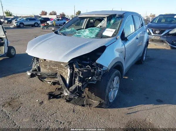 KNDPMCAC7H7112634 2017 KIA SPORTAGE - Image 2