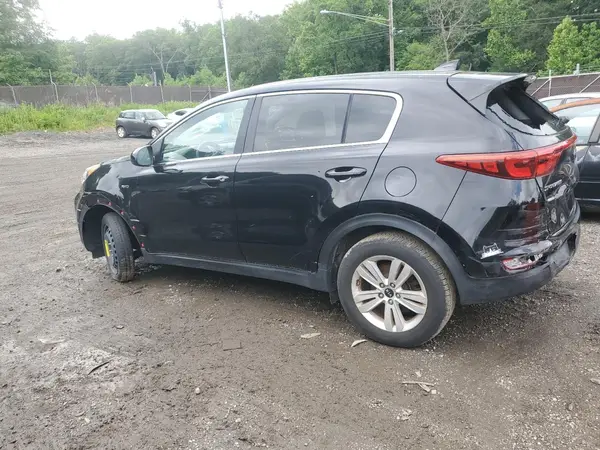 KNDPMCAC7H7114917 2017 KIA SPORTAGE - Image 2