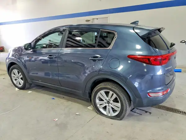 KNDPMCAC7H7118627 2017 KIA SPORTAGE - Image 2