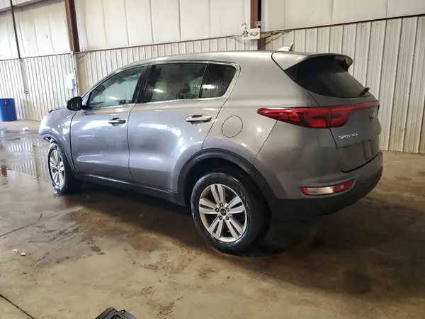 KNDPMCAC7H7129871 2017 KIA SPORTAGE - Image 2