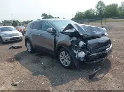KNDPMCAC7H7137601 2017 KIA SPORTAGE