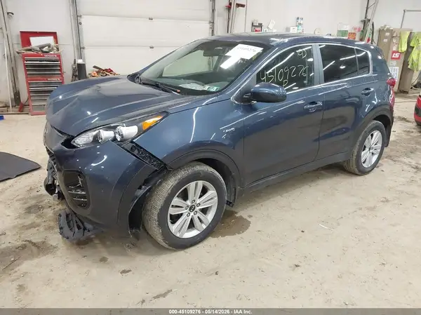 KNDPMCAC7H7156794 2017 KIA SPORTAGE - Image 2