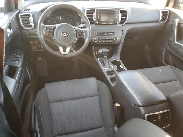 KNDPMCAC7H7158545 2017 KIA SPORTAGE - Image 8