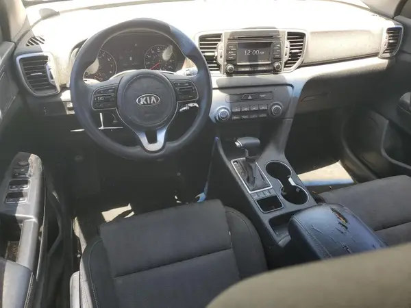 KNDPMCAC7H7163776 2017 KIA SPORTAGE - Image 8