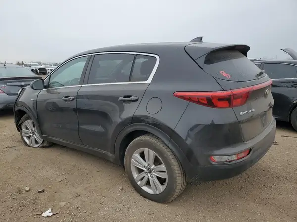 KNDPMCAC7H7166466 2017 KIA SPORTAGE - Image 2