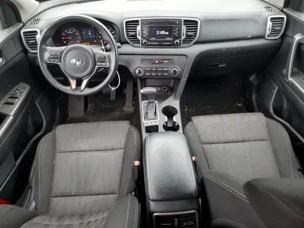 KNDPMCAC7H7166466 2017 KIA SPORTAGE - Image 8