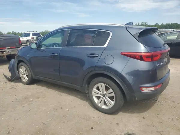 KNDPMCAC7H7174986 2017 KIA SPORTAGE - Image 2