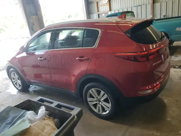 KNDPMCAC7H7184238 2017 KIA SPORTAGE - Image 2