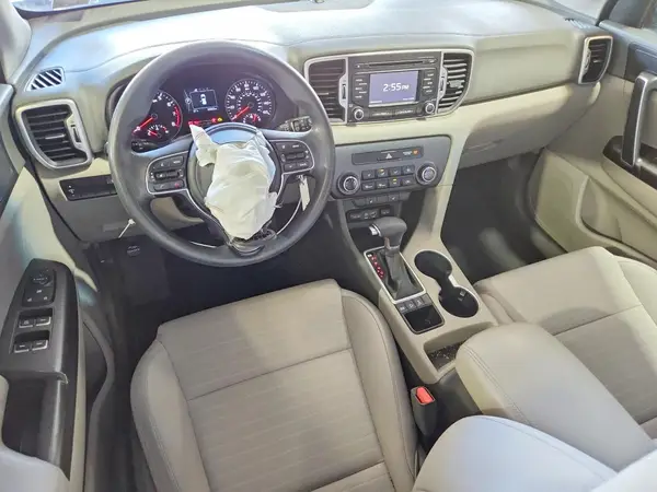KNDPMCAC7H7188354 2017 KIA SPORTAGE - Image 8