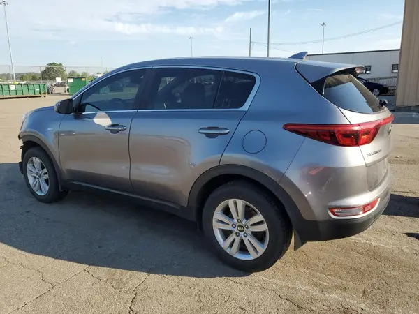 KNDPMCAC7H7204827 2017 KIA SPORTAGE - Image 2