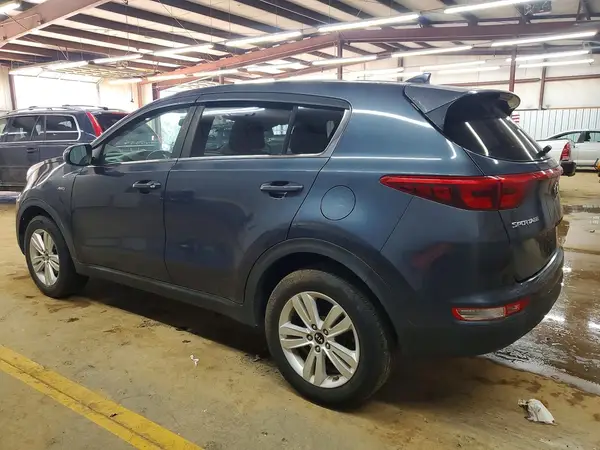 KNDPMCAC7H7218386 2017 KIA SPORTAGE - Image 2