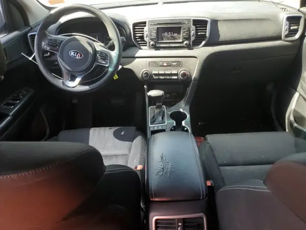 KNDPMCAC7H7230103 2017 KIA SPORTAGE - Image 8