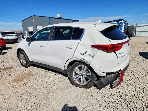 KNDPMCAC7H7238511 2017 KIA SPORTAGE - Image 2