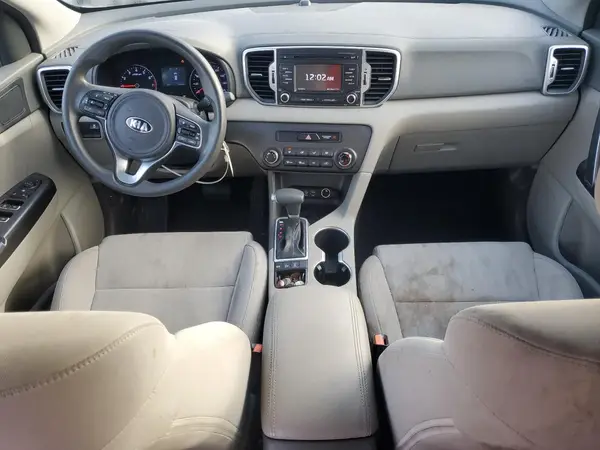 KNDPMCAC7H7253705 2017 KIA SPORTAGE - Image 8