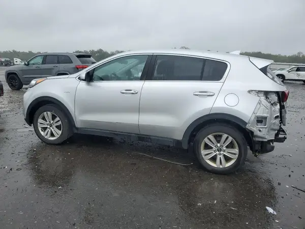 KNDPMCAC7H7255339 2017 KIA SPORTAGE - Image 2