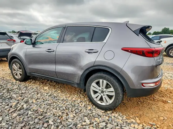 KNDPMCAC7H7256748 2017 KIA SPORTAGE - Image 2