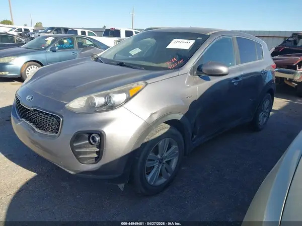 KNDPMCAC7H7265367 2017 KIA SPORTAGE - Image 2