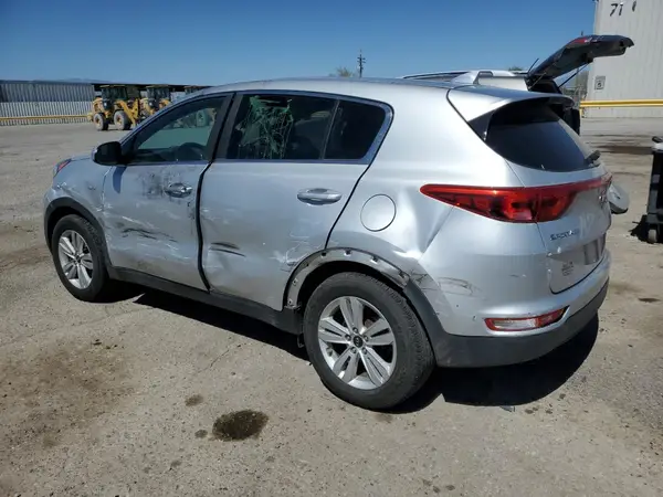 KNDPMCAC7H7266566 2017 KIA SPORTAGE - Image 2