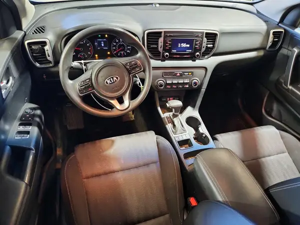 KNDPMCAC7H7272092 2017 KIA SPORTAGE - Image 8