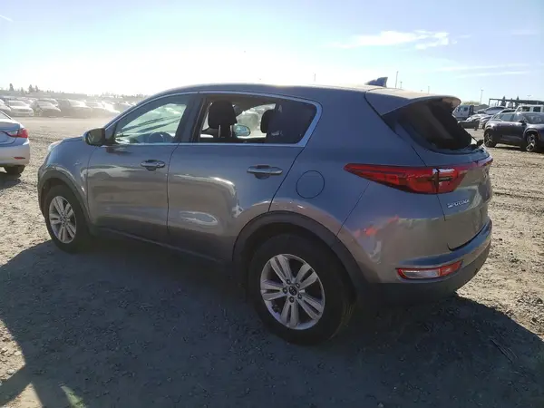 KNDPMCAC7H7276711 2017 KIA SPORTAGE - Image 2