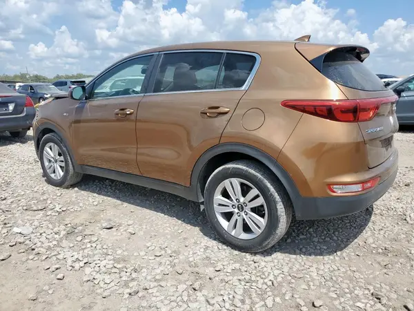 KNDPMCAC7H7277549 2017 KIA SPORTAGE - Image 2
