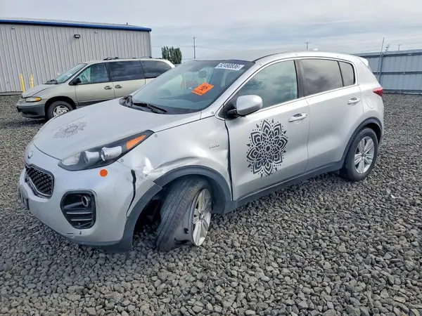 KNDPMCAC7H7282573 2017 KIA SPORTAGE - Image 1
