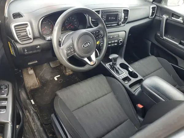 KNDPMCAC7H7282573 2017 KIA SPORTAGE - Image 8